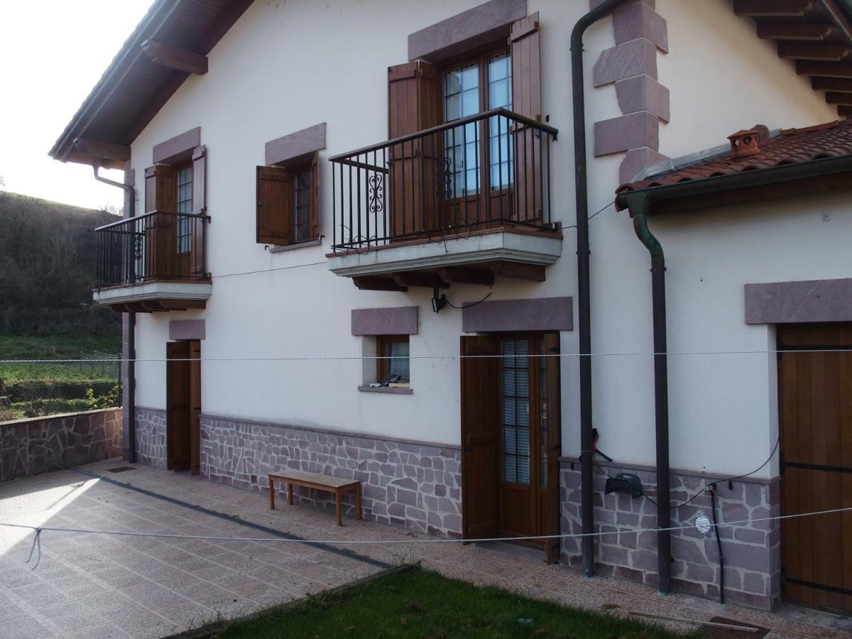 Casa Rural Txolinenea Pension Lantz Buitenkant foto