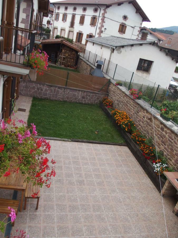Casa Rural Txolinenea Pension Lantz Buitenkant foto