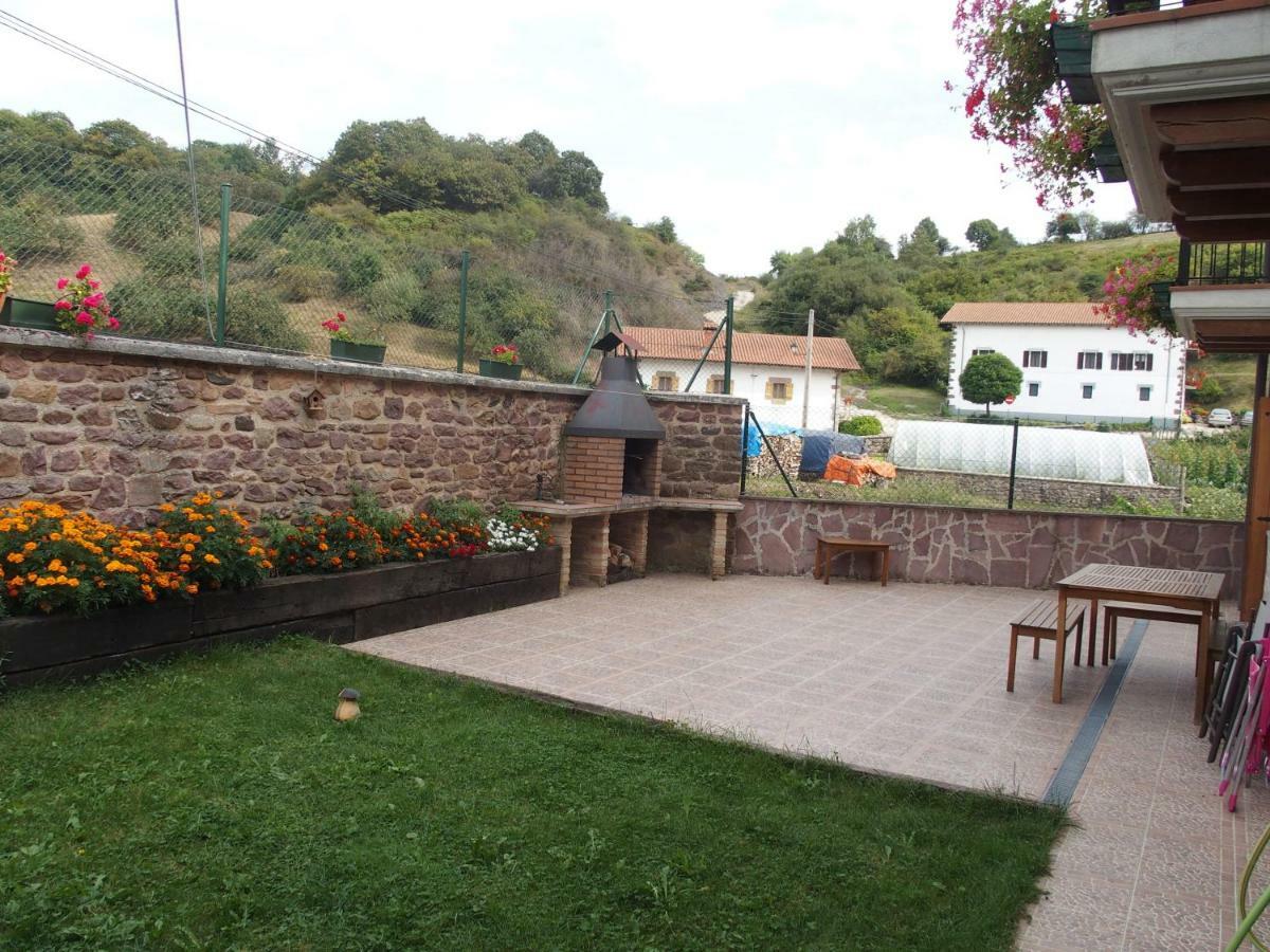 Casa Rural Txolinenea Pension Lantz Buitenkant foto